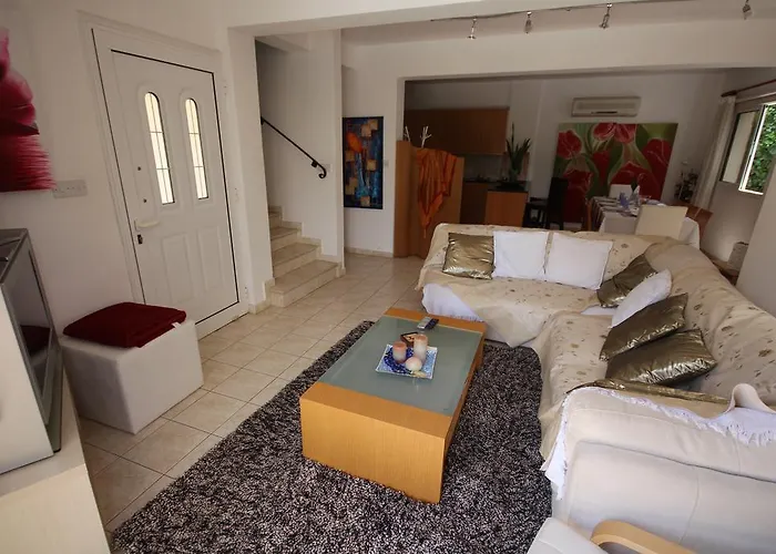 Helene Villa Protaras